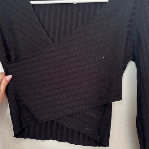 Princess Polly Black Ribbed Crop Top - Picture 5 of 5